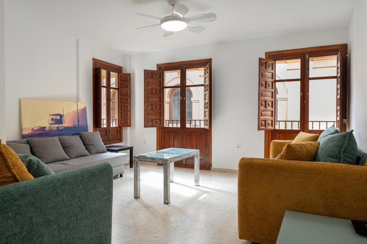 2D Apartamento En Albaycin, Con Parking Granada Esterno foto
